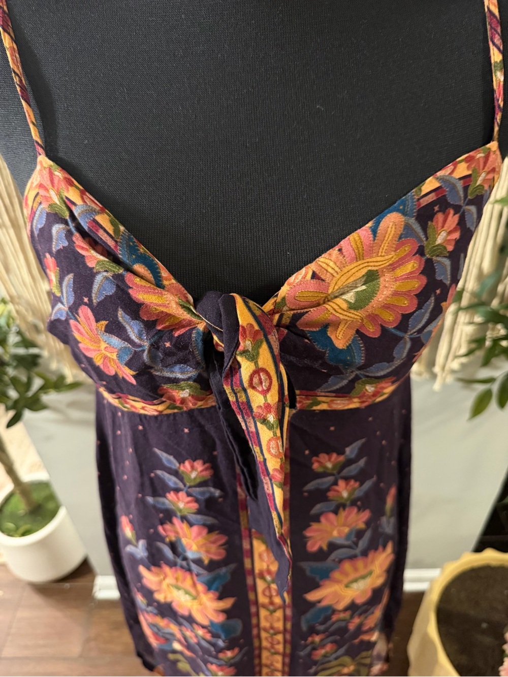 FARM Rio Purple Floral Midi Dress with Orange and Yellow Motifs - Picture 5 of 9